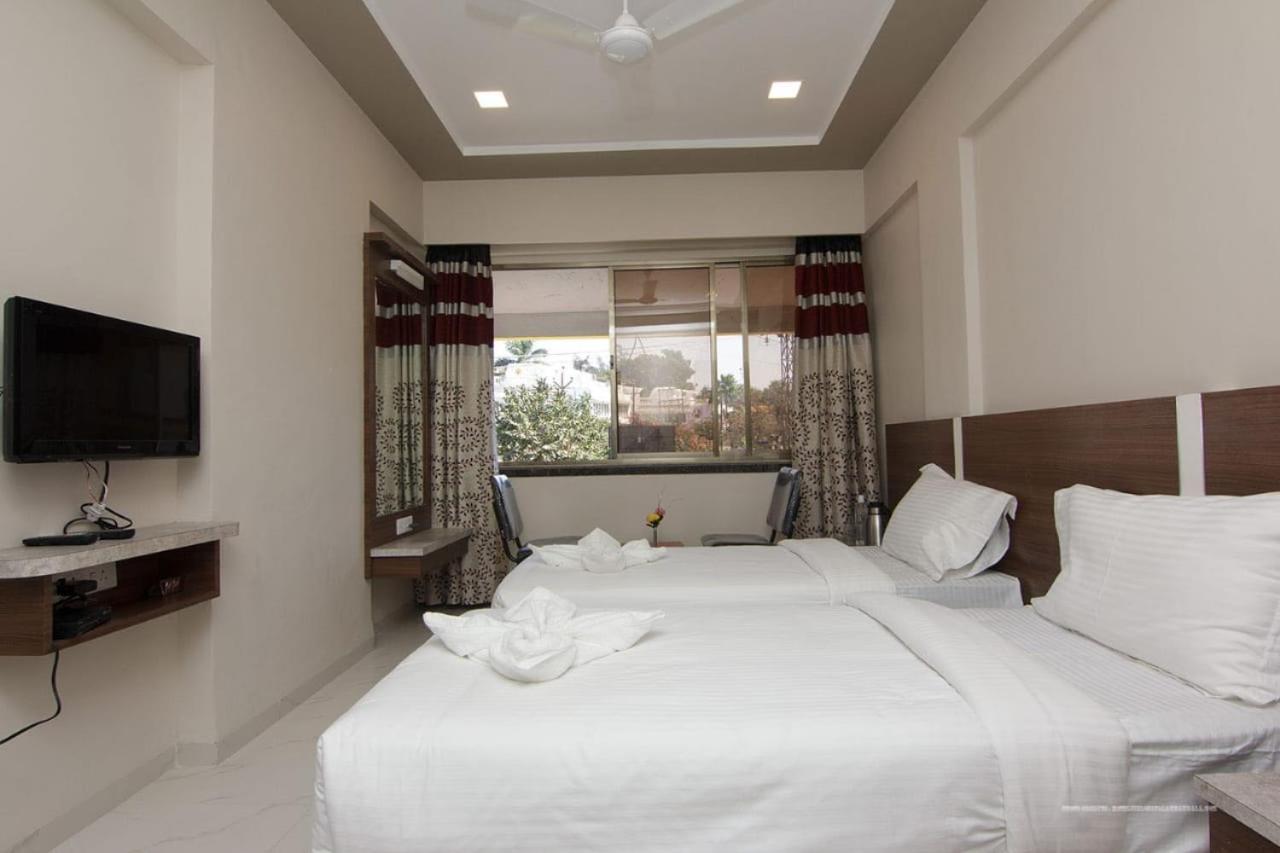 Highland Resort Лонавла Екстер'єр фото